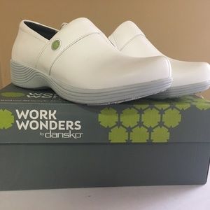 Dansko Camellia Leather White